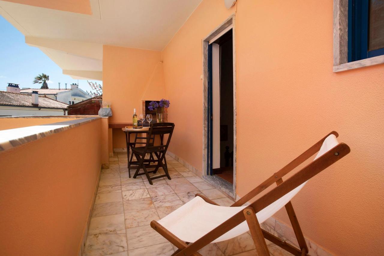 Sao Bernardino Beach House Atouguia Da Baleia Exteriör bild
